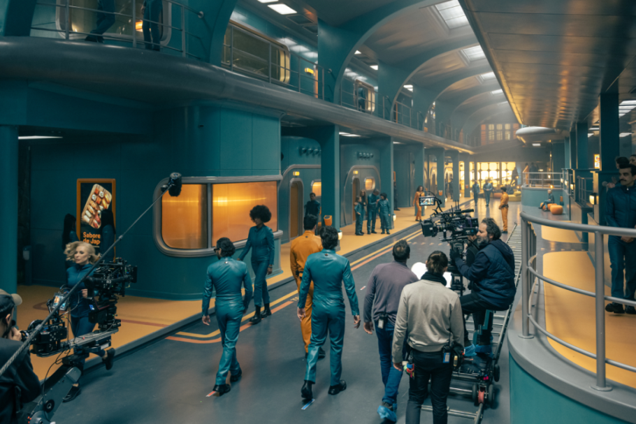‘Money Heist’ Creators Return With Spanish Netflix Series ‘Billionaires’ Bunker’