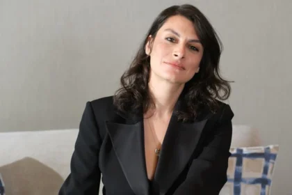 Director Müge Uğurlar Talks About 'Different Lives' - Exclusive Interview