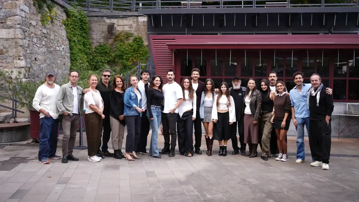 'Adana Ayazı' Cast Meets for Table Read Ahead of NOW Premiere